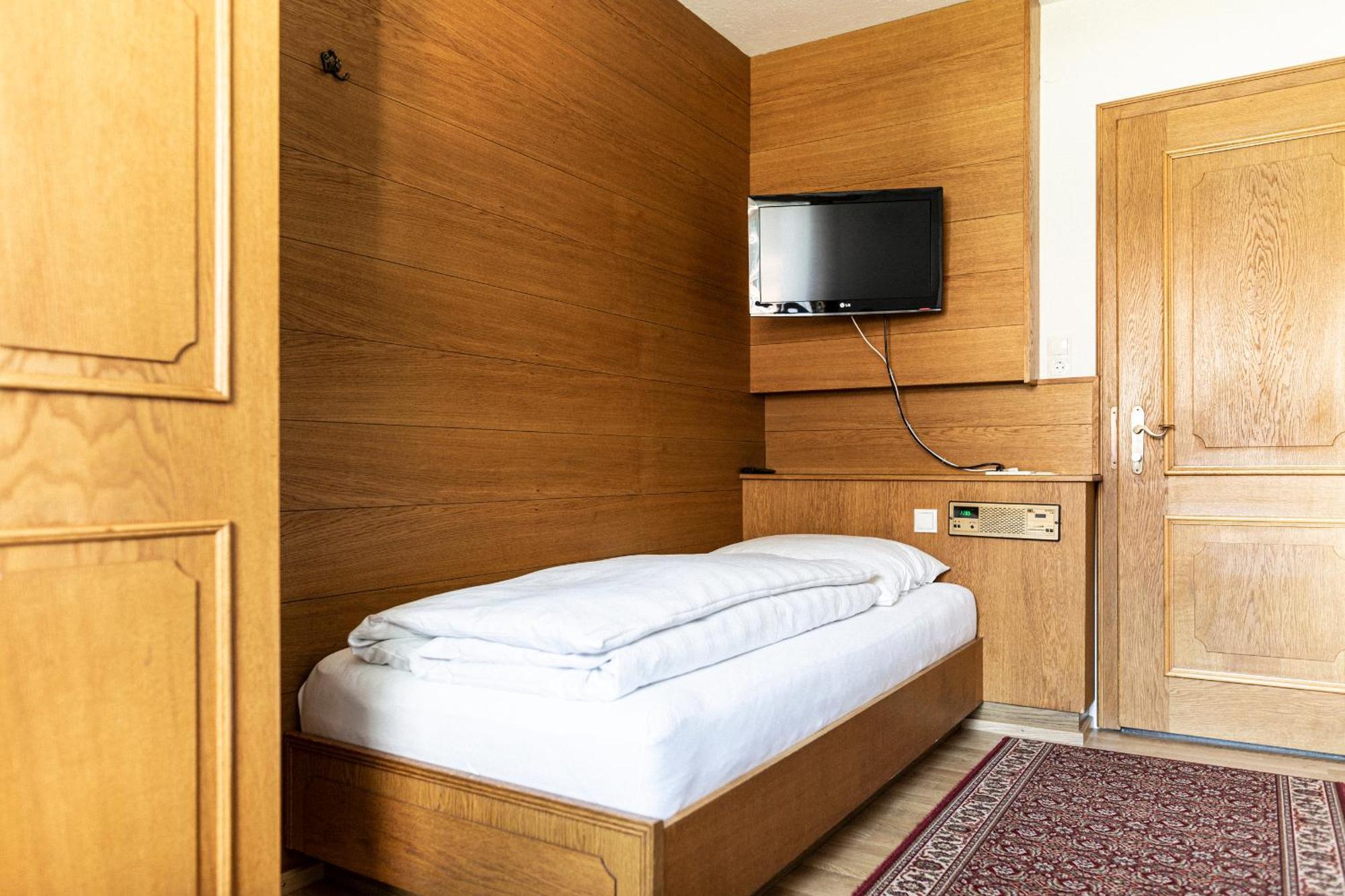 Guest house Neururer 3*