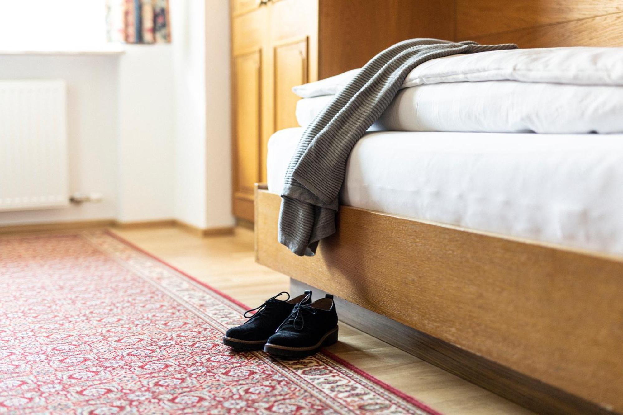 Neururer Guest house 3*